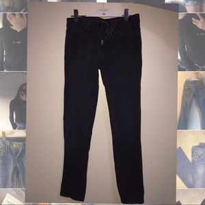 Lux. Black Skinny Jeans